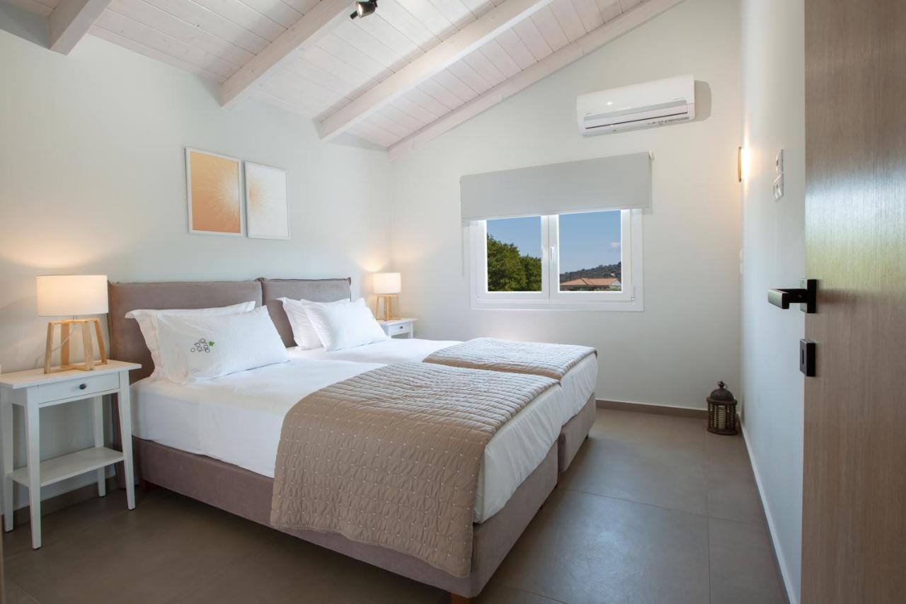 Grappolo Lefkada Villas - Vilana ideal for families&small groups Apolpaina Exterior foto